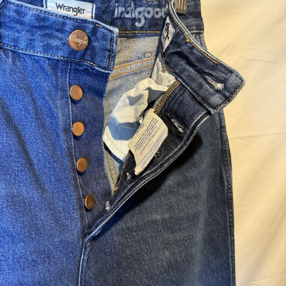 Wrangler Wanderer 622 High Rise Flare Jean Women's 26 (26x32) Denim - Picture 5 of 9